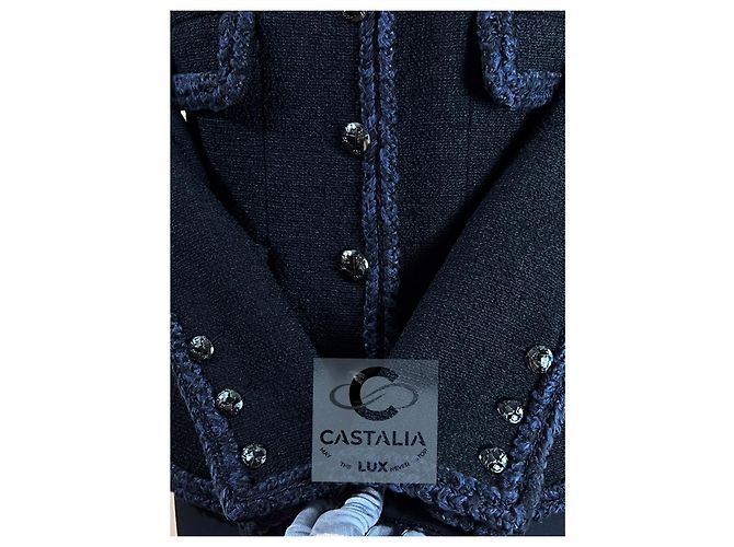 Chanel Ikonische schwarze Tweedjacke von Keira Knightley - Ansicht 14