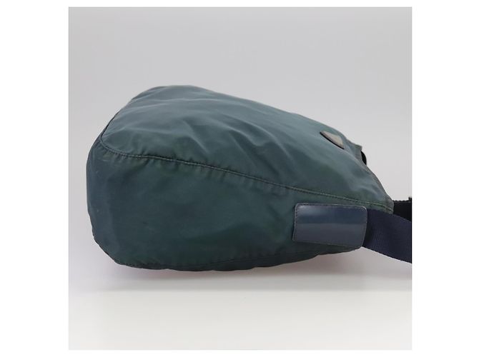 Bolsa de Ombro PRADA em Nylon Azul Marinho Auth ac3437 - vista 5