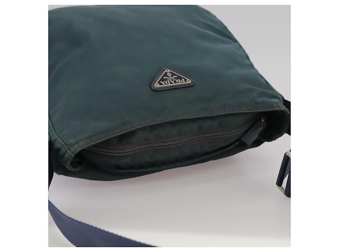 Bolsa de Ombro PRADA em Nylon Azul Marinho Auth ac3437 - vista 6
