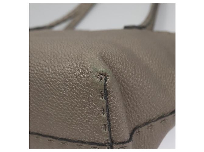 FENDI Celeria Handtasche aus Leder Silber Authentisch ep7070 - Ansicht 12