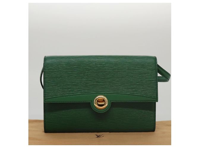 LOUIS VUITTON Epi Pochette Arche Borsa a Spalla Verde M52574 LV Auth 104383 - vista 12