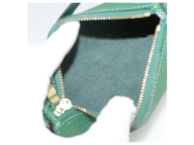 LOUIS VUITTON Pochette Soufflot Epi Verde LV Auth 106405 - vista 17