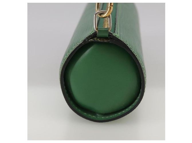 LOUIS VUITTON Pochette Soufflot Epi Verde LV Auth 106405 - vista 4
