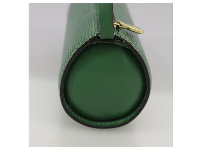 LOUIS VUITTON Pochette Soufflot Epi Verde LV Auth 106405 - vista 5