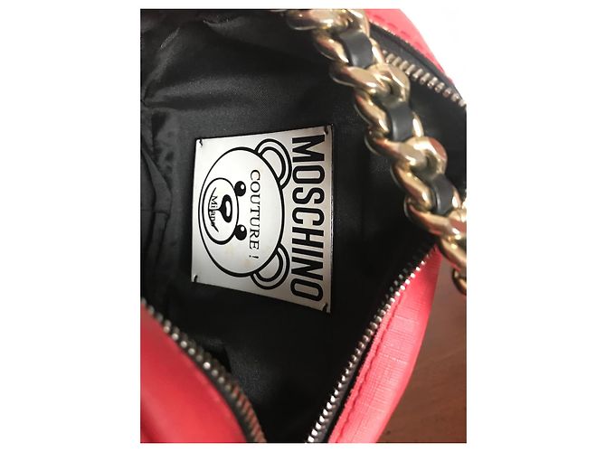 Clutch Moschino em couro vermelho - vista 11