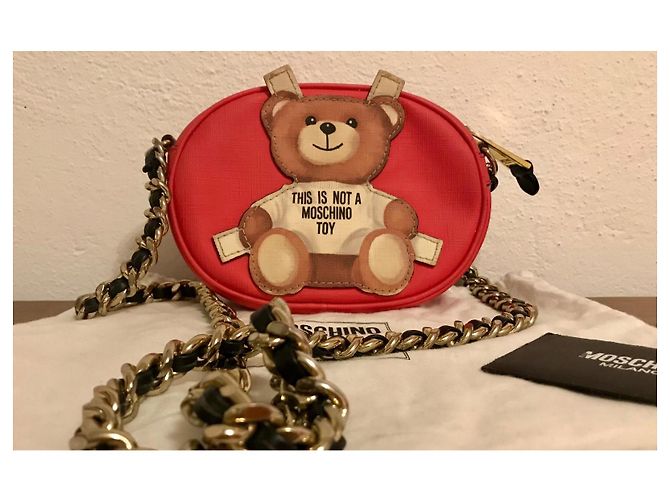 Clutch Moschino em couro vermelho - vista 2