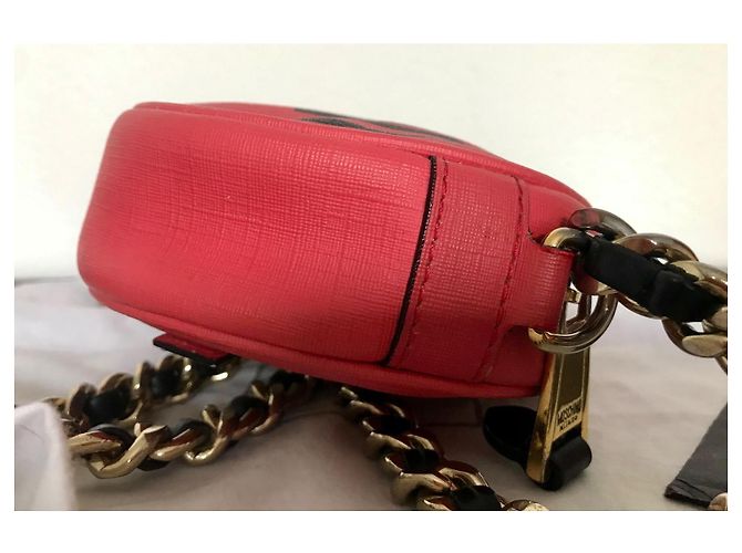 Clutch Moschino em couro vermelho - vista 9