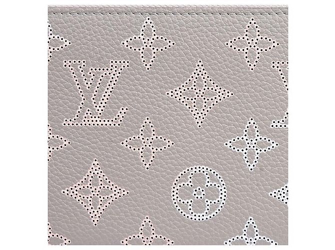 Carteira Zippy Mahina Louis Vuitton M82647 Cinza - vista 6