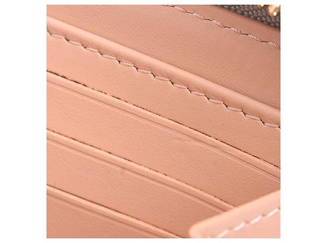 Carteira Zippy Mahina Louis Vuitton M82647 Cinza - vista 8