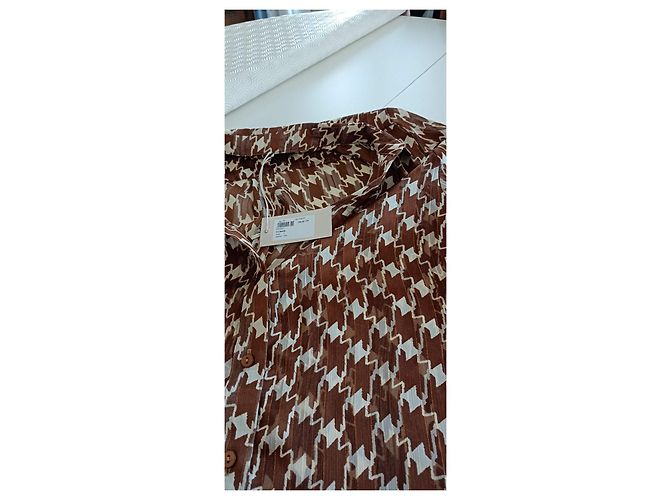 Autre Marque UNA MANI Bluse in Zigarrenfarbe Bronze - Ansicht 2