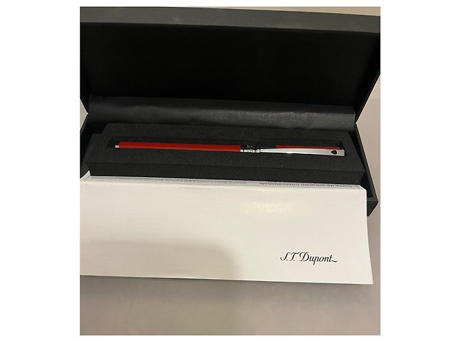St Dupont D-Initial Stift in Rot - Ansicht 6