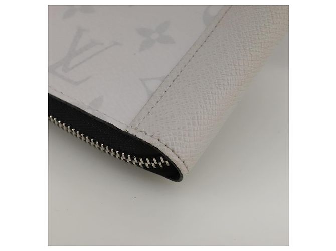 LOUIS VUITTON Taigalama Zippy Wallet Portafoglio Verticale Bianco M30446 LV Auth am7452 - vista 16