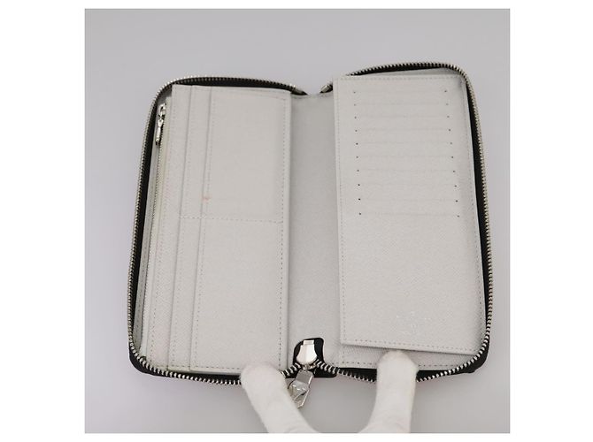 LOUIS VUITTON Taigalama Zippy Wallet Portafoglio Verticale Bianco M30446 LV Auth am7452 - vista 9