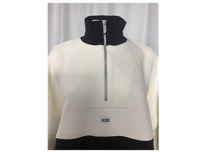 GCDS Logo Half-Zipped Sweater in White and Black Cotton - view 11