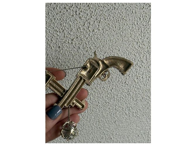 Chanel Spilla doppia rara a forma di pistola Gold hardware - vista 8