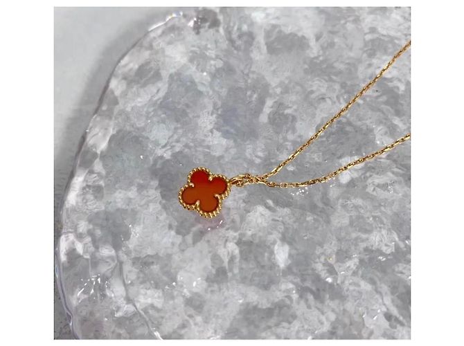 Van Cleef & Arpels Collar Sweet Alhambra Oro Rojo Roja - vista 3
