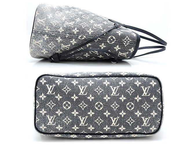 Sac tote Louis Vuitton Neverfull MM M21465 Noir - vue 2