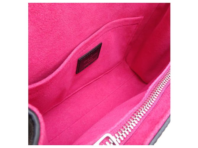Sac à main Louis Vuitton Epi Cluny MINI M58925 Noir - vue 6