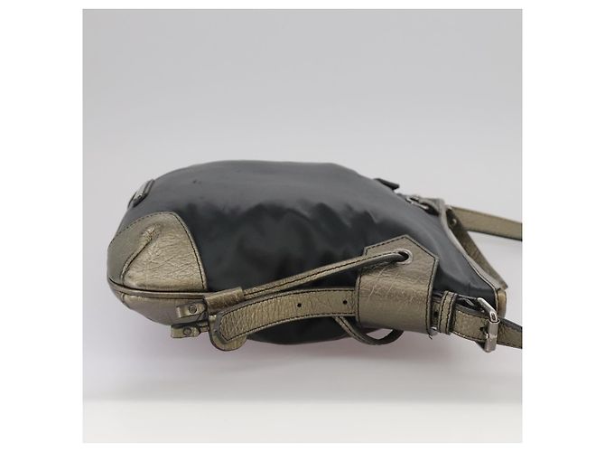 Borsa a Spalla BURBERRY in Nylon e Pelle Nera Auth ti2478 Nero - vista 4