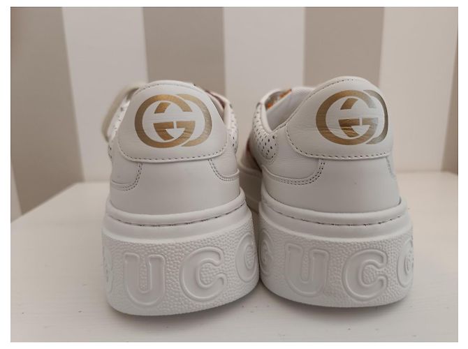 Baskets Gucci ChuckyB en cuir blanc taille 37 - vue 2