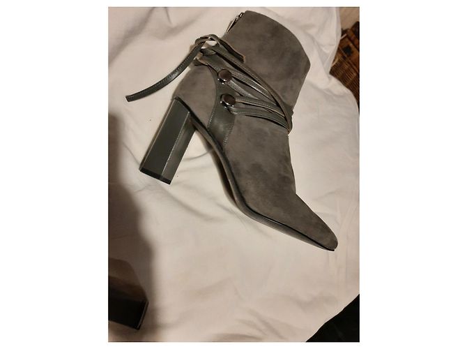 Autre Marque Stiefeletten aus grauem Pony-Kalbsleder Größe 38 - Ansicht 2