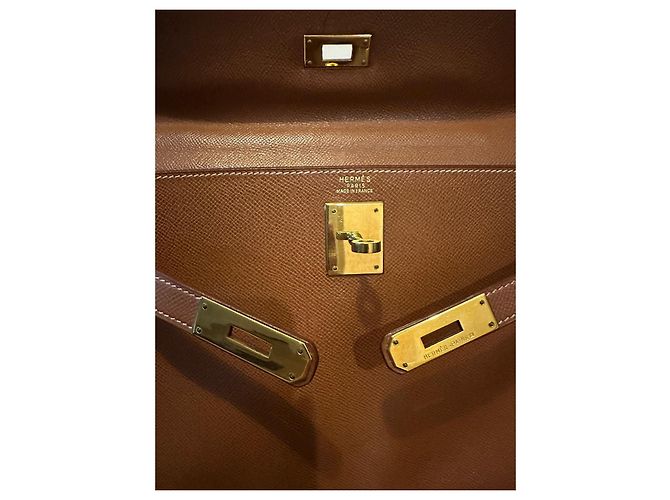 Borsa Hermès Kelly 28 in pelle color caramello - vista 6