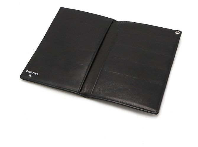 Chanel Passhülle aus Lackleder Schwarz - Ansicht 6