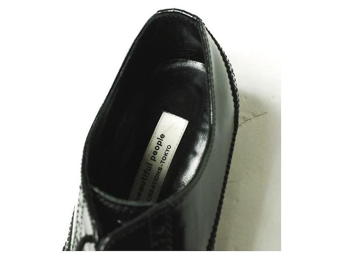 Autre Marque Schwarze Lackleder-Wingtip-Schuhe - Ansicht 6