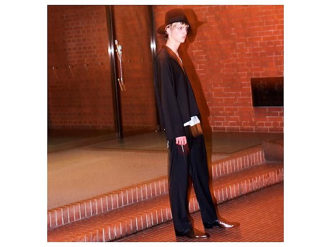 Autre Marque Camisa Pullover Bukht V/N con patrón loco negro - vista 2