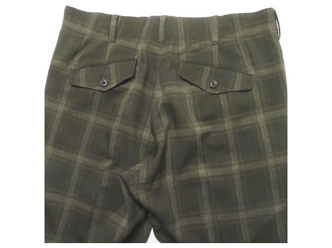 Autre Marque Calça Boot-Cut com Bolsos de Aba Needles em Tecido Tropical Poly Verde oliva - vista 8