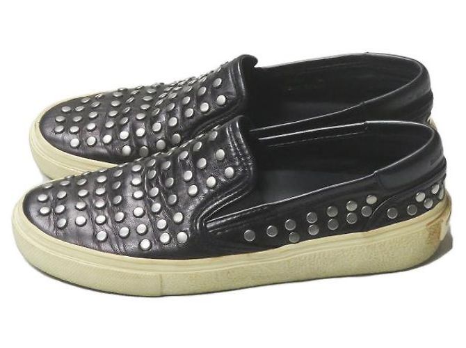 Scarpe slip-on in pelle argentata con borchie Yves Saint Laurent - vista 2