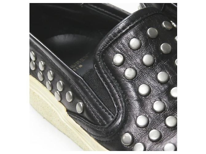 Scarpe slip-on in pelle argentata con borchie Yves Saint Laurent - vista 7