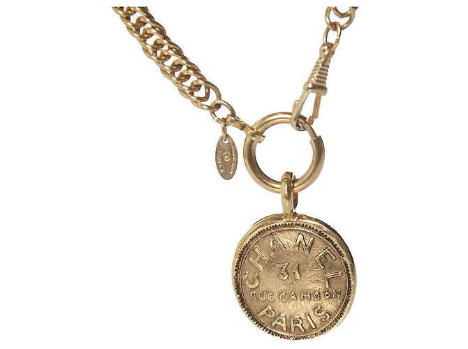 Chanel, collana vintage a catena con moneta D'oro - vista 4