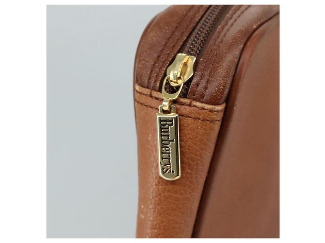 Autre Marque Borsa a mano in pelle marrone e oro Burberrys Auth ti2491 D'oro - vista 9