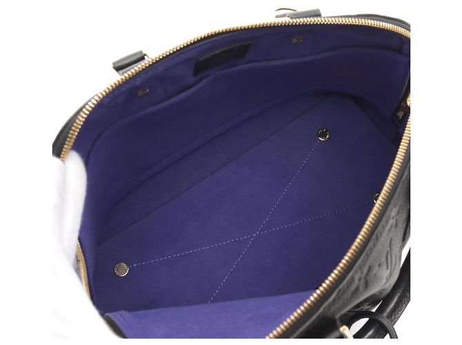 Louis Vuitton Neo Alma PM Leather Handbag M44832 Black - view 3