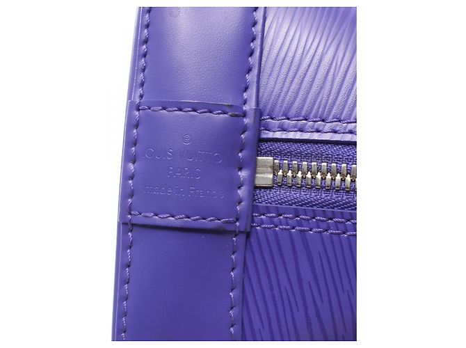 Bolso Alma PM de cuero Epi Louis Vuitton M4060G Púrpura - vista 4