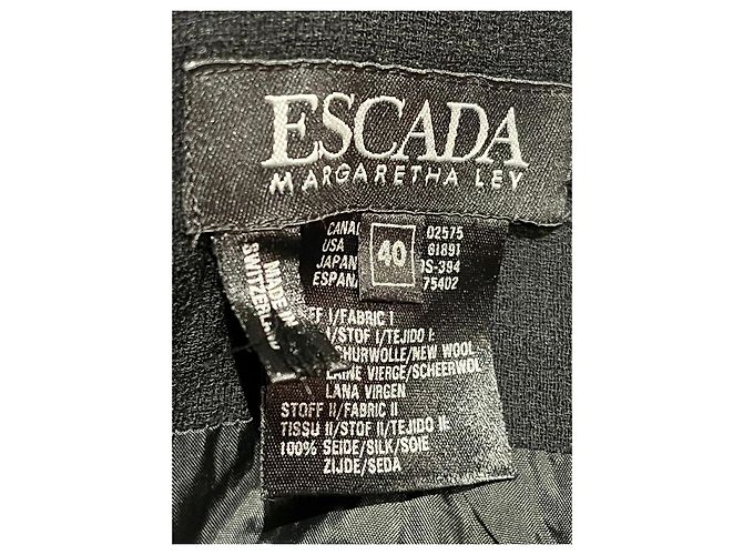 Escada Schwarzes Bleistiftkleid aus Schurwolle, mit Seide gefüttert - Ansicht 3