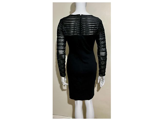 Halston Heritage Beeindruckendes kleines schwarzes Kleid / Cocktailkleid - Ansicht 2