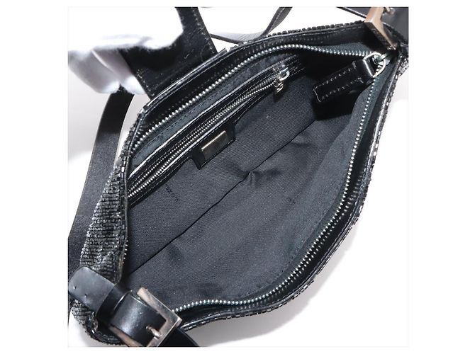 Borsa a tracolla Baguette in paillettes nere e perline Fendi Nero - vista 6