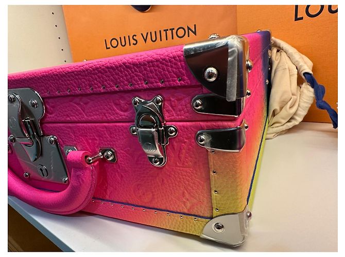 Baule Illusion Cotteville 40 di Louis Vuitton Rosa - vista 5