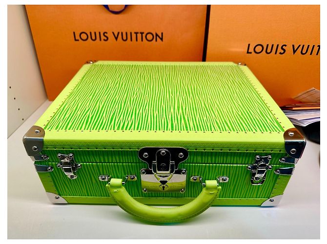 Louis Vuitton Cotteville 40 Uhr Trunk Park Seo Bo Grün - Ansicht 2
