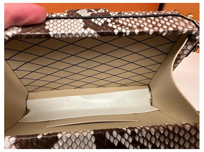 Python Clutch von Louis Vuitton Beige - Ansicht 4