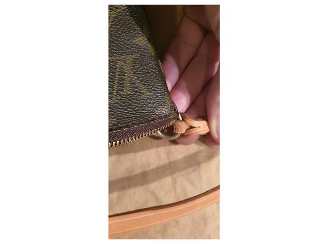 Pochette accessorio Louis Vuitton Marrone - vista 14