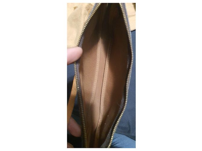 Pochette accessorio Louis Vuitton Marrone - vista 2
