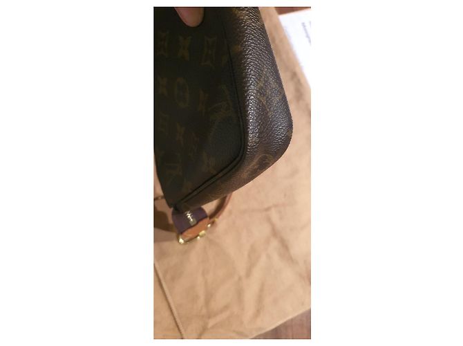 Pochette accessorio Louis Vuitton Marrone - vista 8