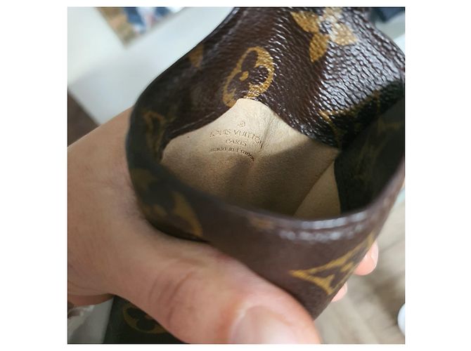 Estuche para gafas GM Louis Vuitton Gold hardware - vista 7