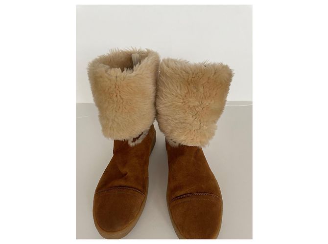 Stivali in shearling foderati in pelliccia Chanel Cammello - vista 10
