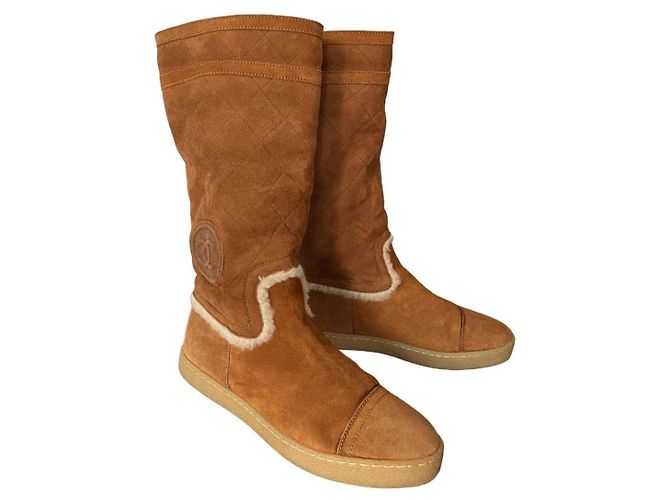 Stivali in shearling foderati in pelliccia Chanel Cammello - vista 4