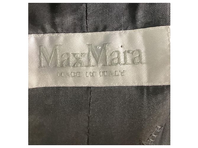 Max Mara Einreiher-Jacke aus schwarzem Kaschmir - Ansicht 5