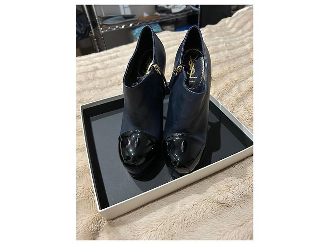 Stivali Yves Saint Laurent Tribute in Pelle Blu Scuro e Vernice Nera Nero - vista 2